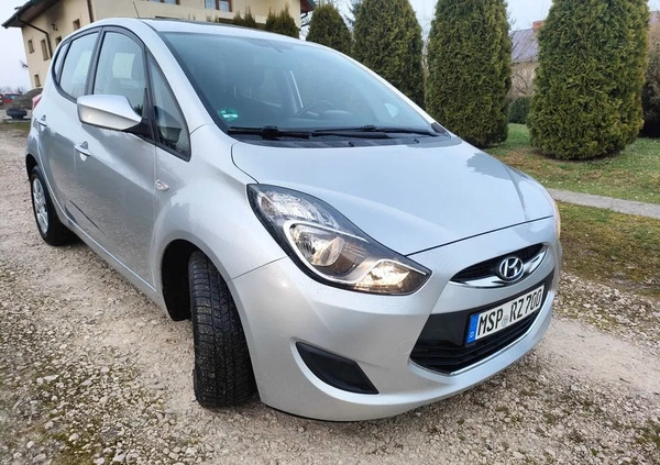 Hyundai ix20 cena 22900 przebieg: 134000, rok produkcji 2011 z Miechów małe 277
